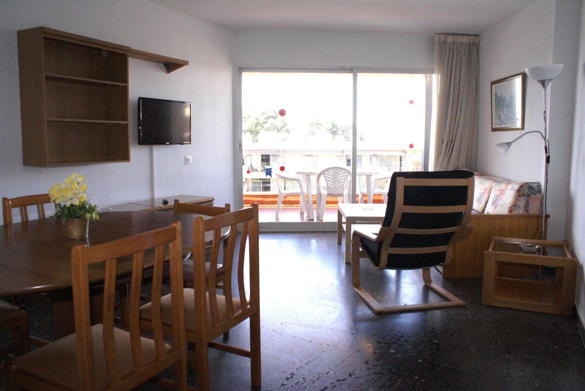 Apartaments Voralmar - Mas D'En Gran 캠브릴스 외부 사진